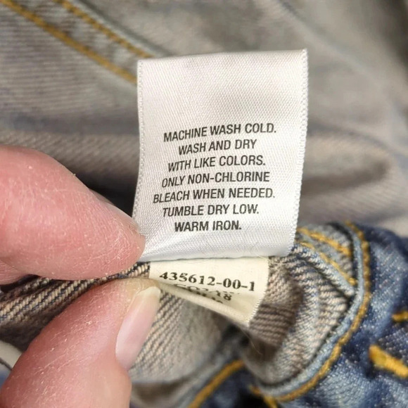 For Kitty Rescue!  Old Navy Youth Distressed Denim Jacket - Picture 16 of 16